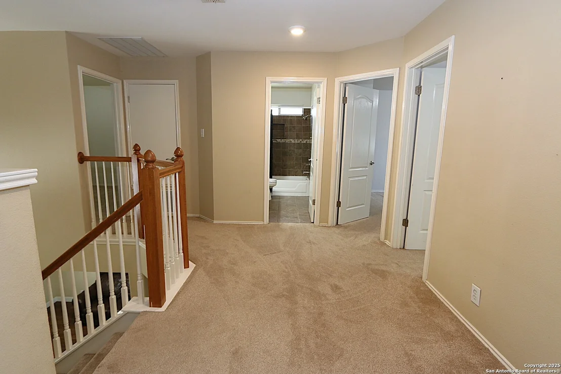 Photo of 4922 Rosemoss
