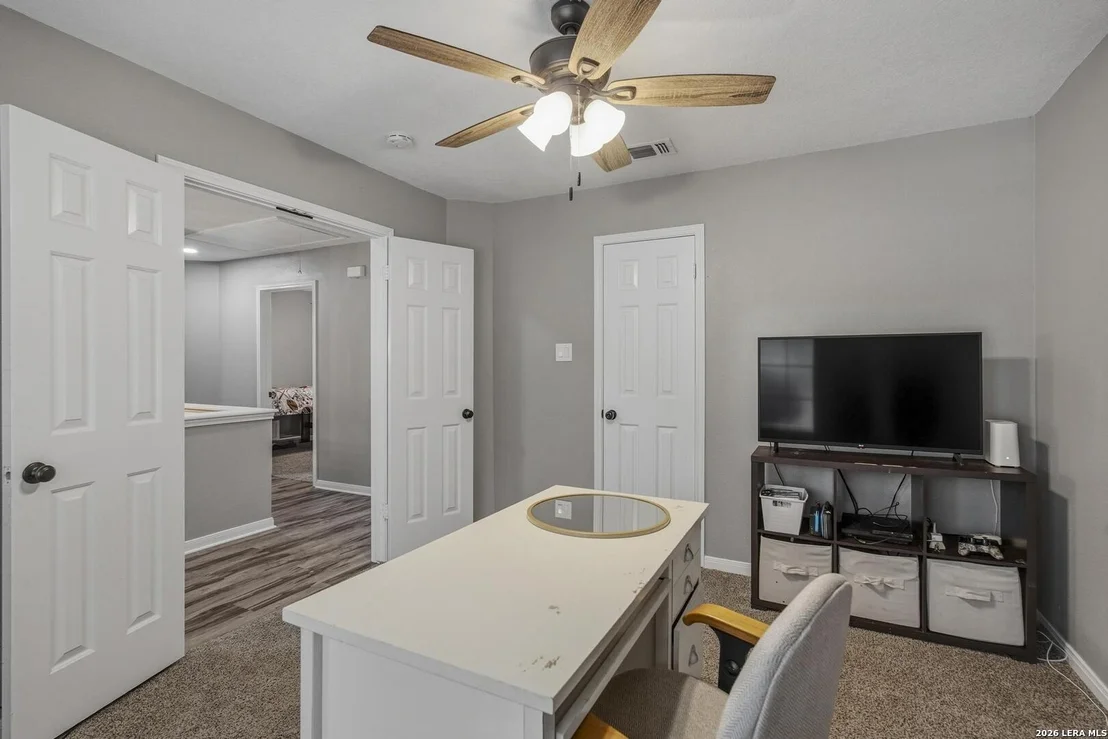 Photo of 9270 Ridge Post