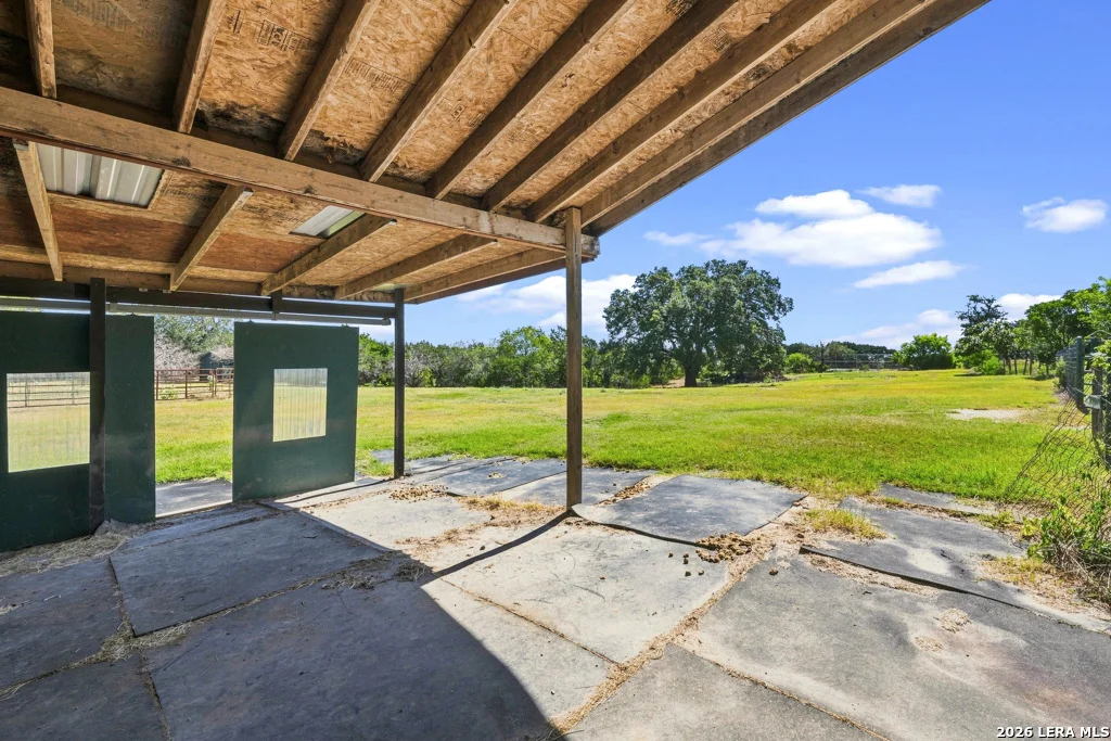 Photo of 103 Lariat Dr