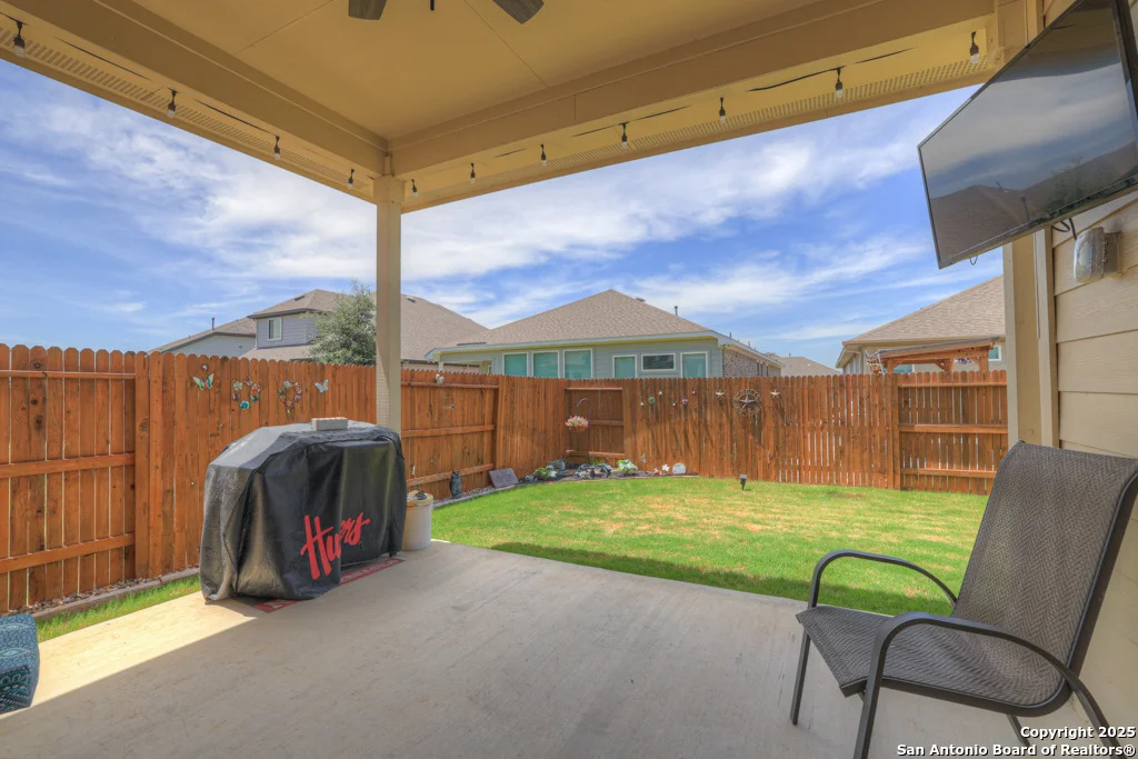 Photo of 929 Rench