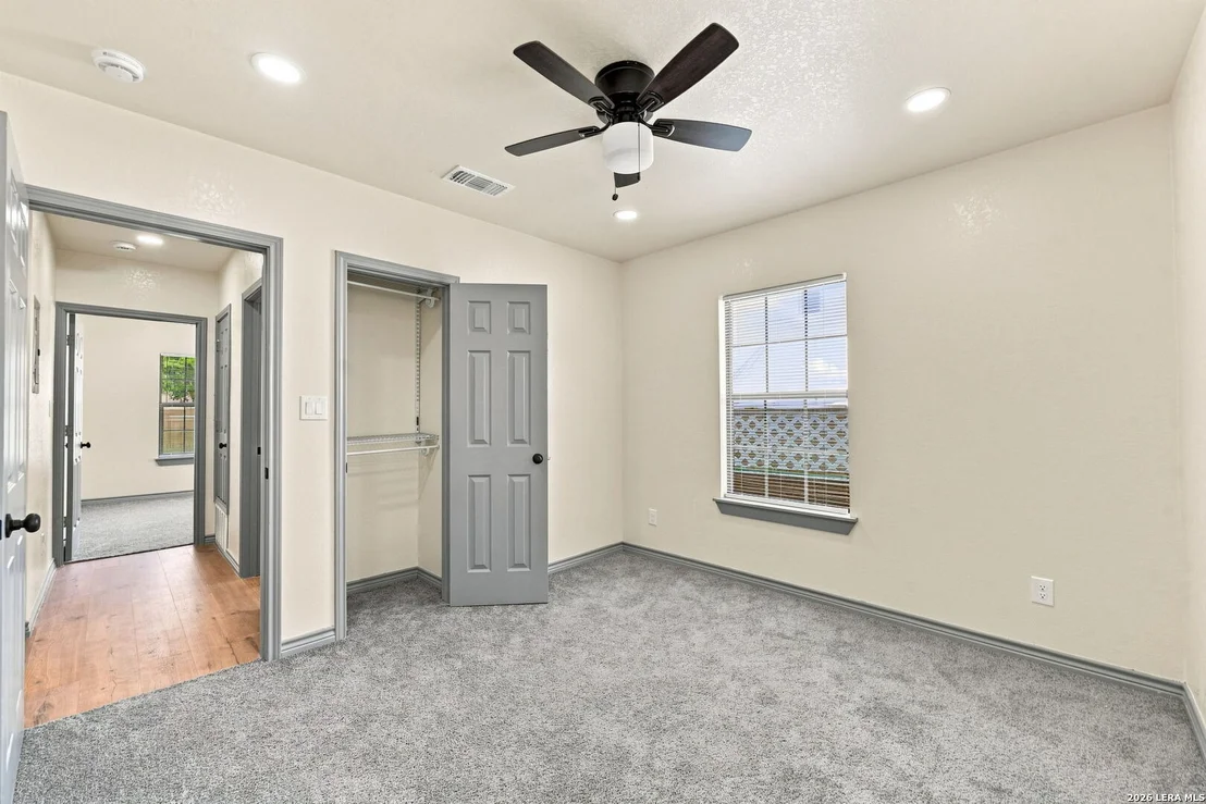 Photo of 2410 Lee Hall