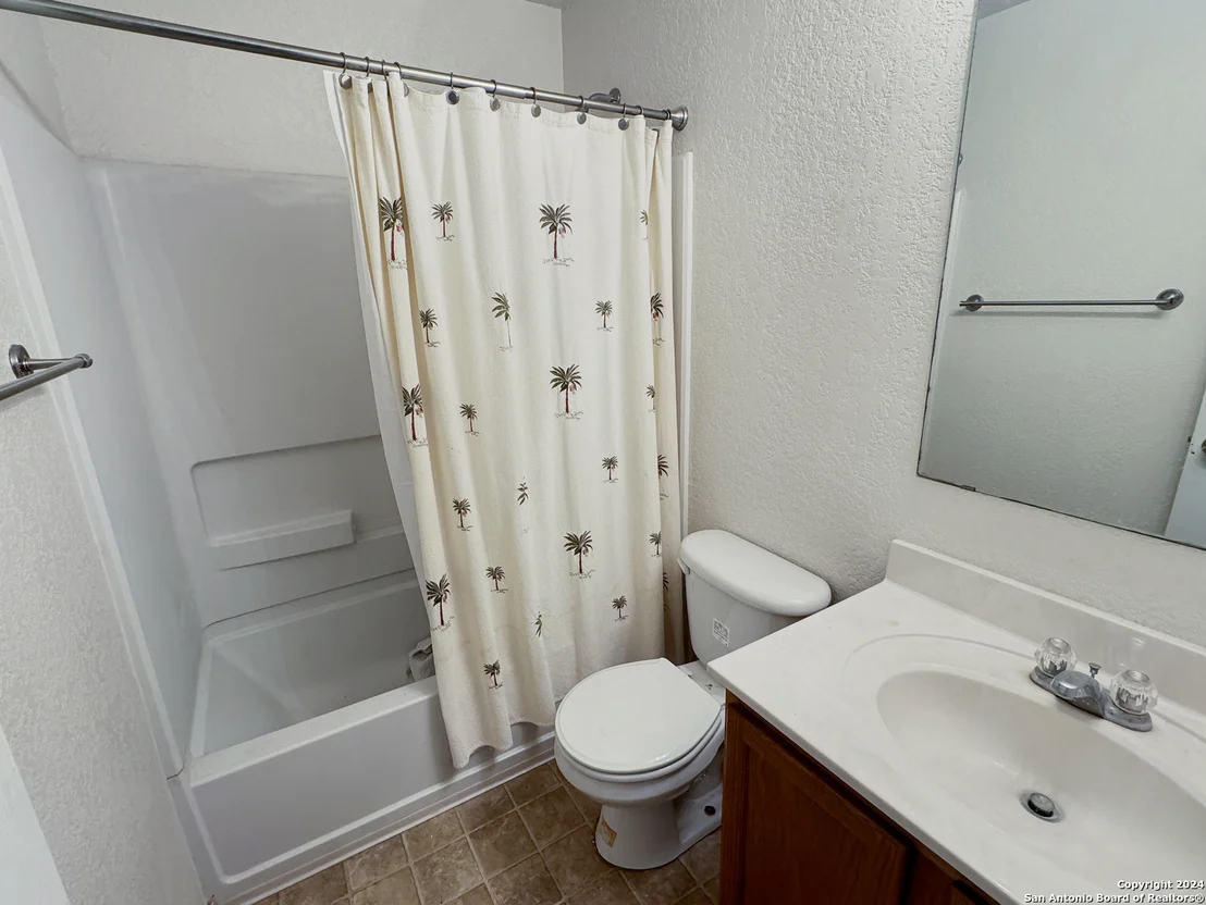 Photo of 16415 COLTS BAY