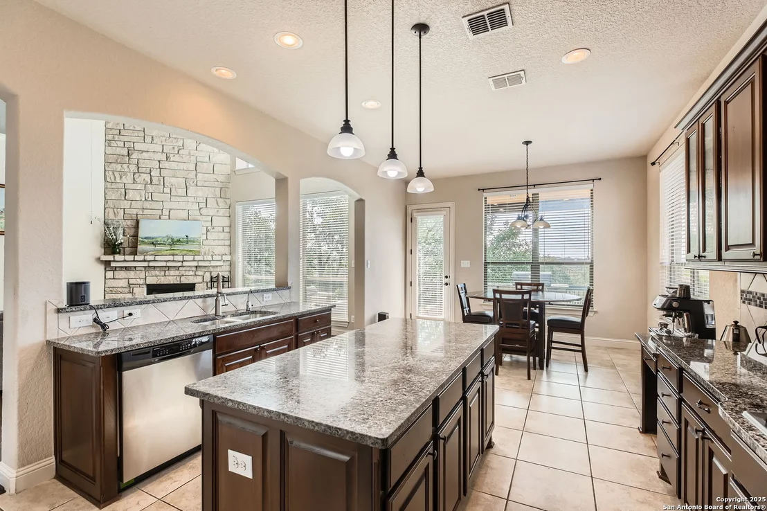 Photo of 25518 Coronado Bluff