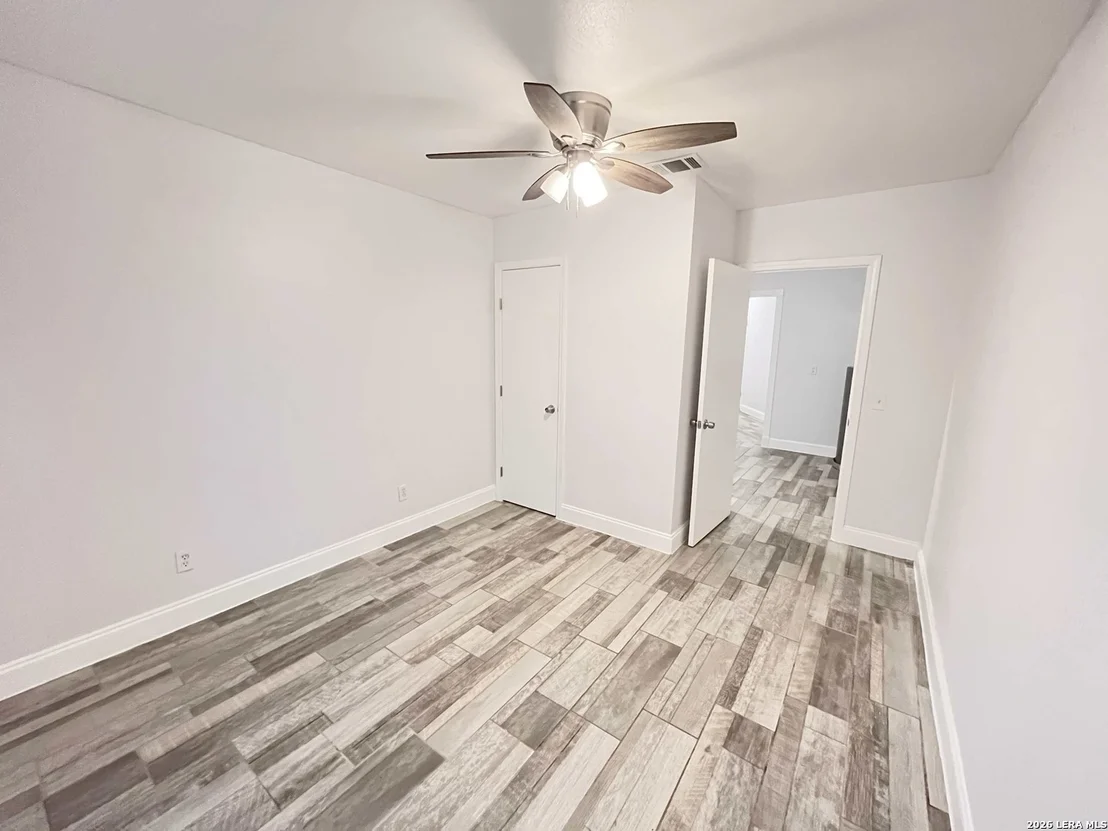 Photo of 12335 Shepherd