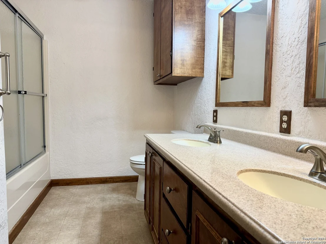 Photo of 608 Cenizo Blvd