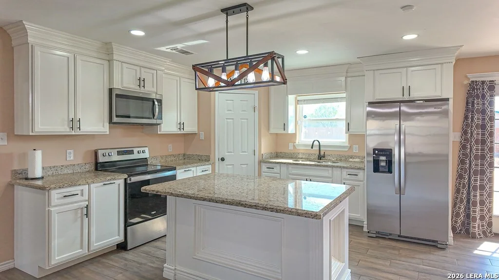 Photo of 120 Spring View Dr