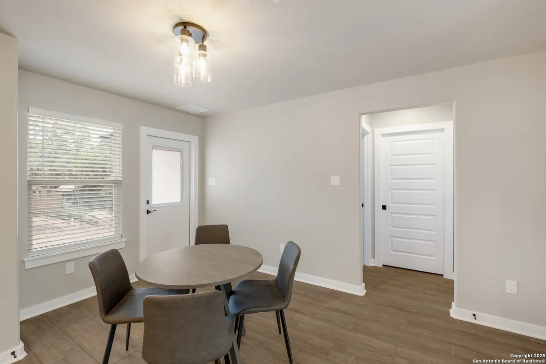 Photo of 122 Hi View
