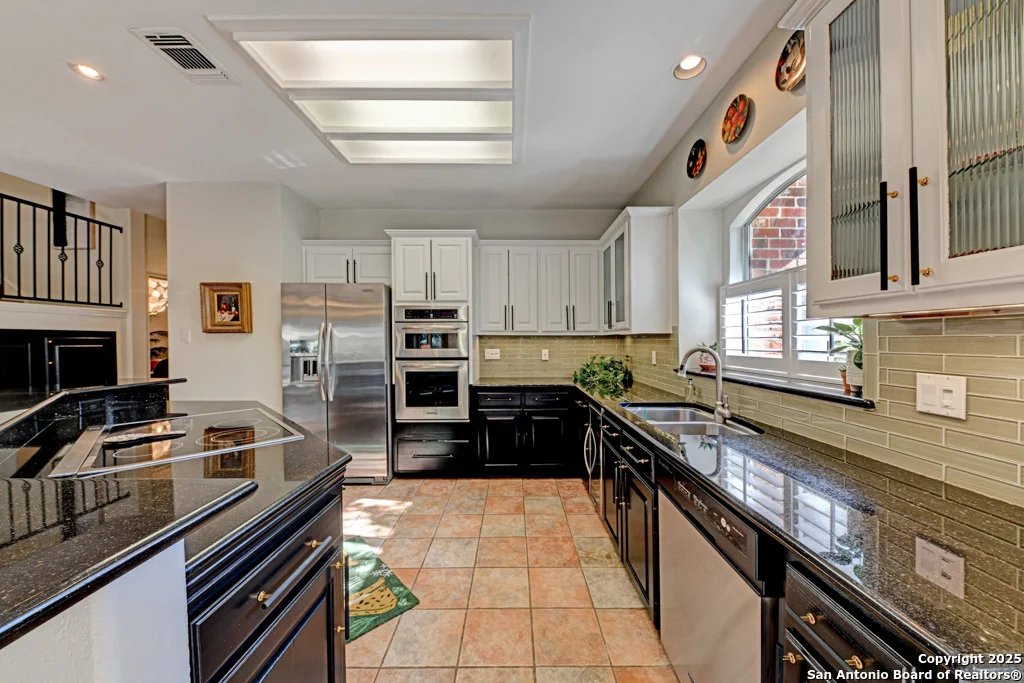 Photo of 2204 Blackoak Bnd