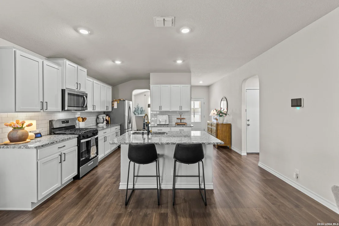 Photo of 4841 Theralite