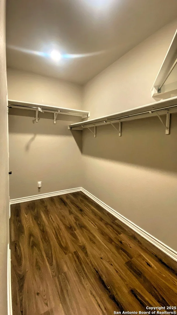 Photo of 4544 Klein