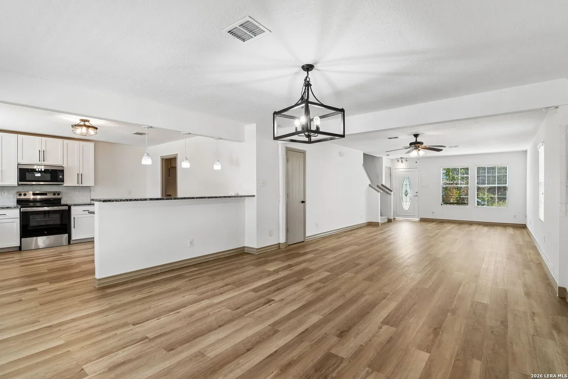 Photo of 5423 Palamon Farm