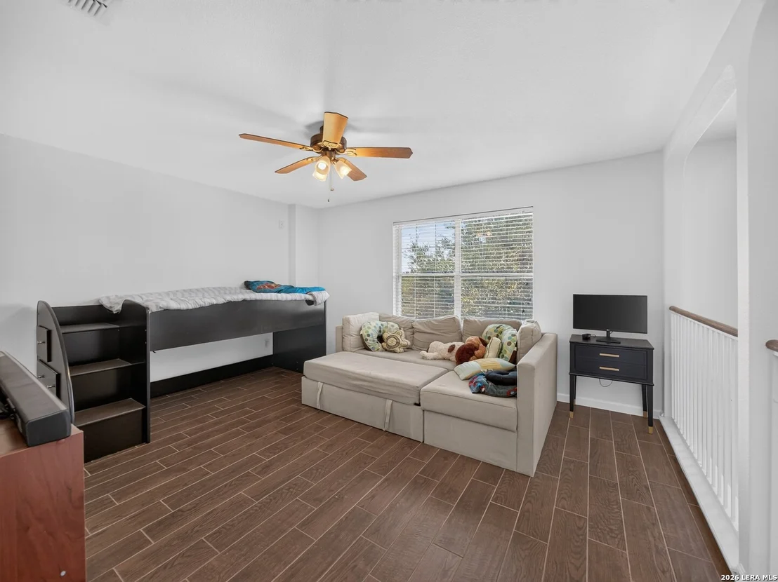 Photo of 10323 Briar Rose