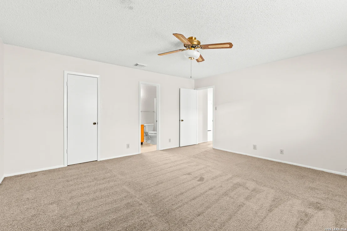 Photo of 7623 Cascade Oak