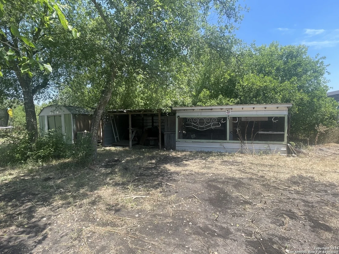 Photo of 155 COUNTY ROAD 4635