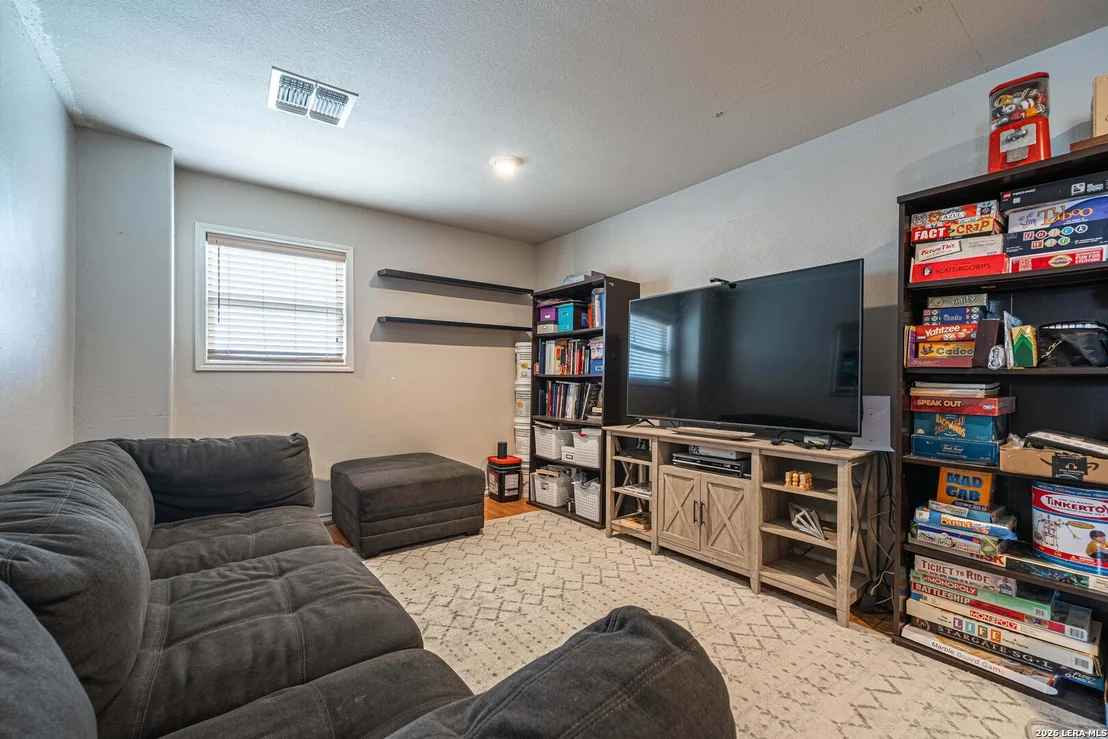 Photo of 165 DAVID CIR