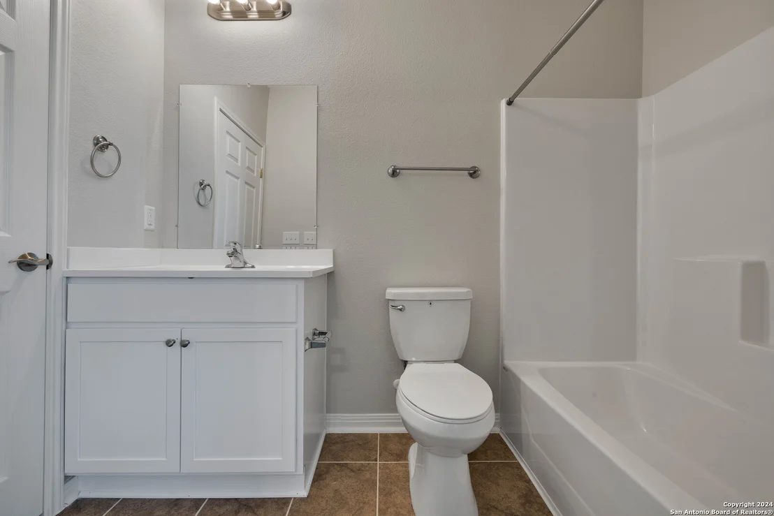 Photo of 518 PRECIOUS DR