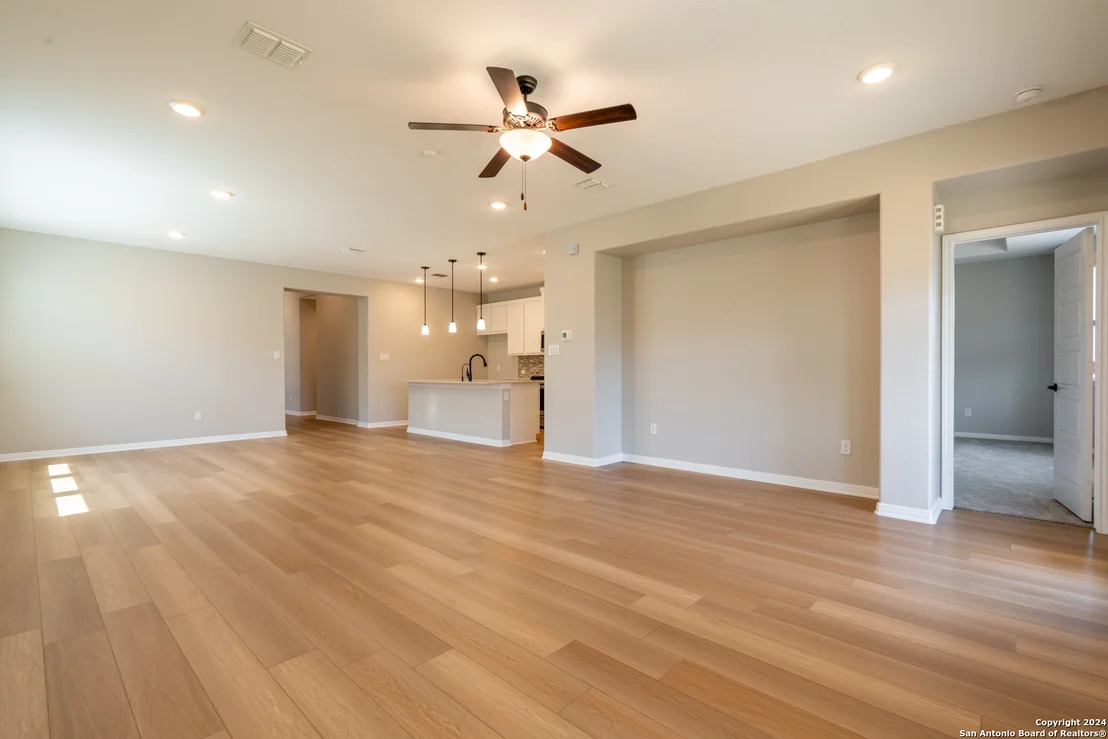Photo of 8310 Morningside Place