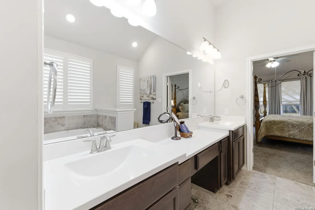 Photo of 3094 Blenheim Park
