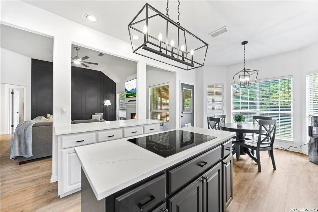 Photo of 18306 Edwards Oaks