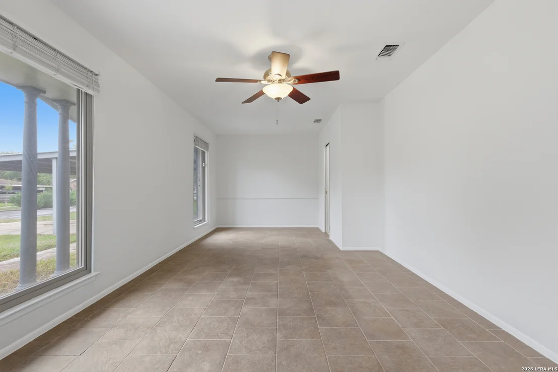 Photo of 5039 ROUND TABLE DR