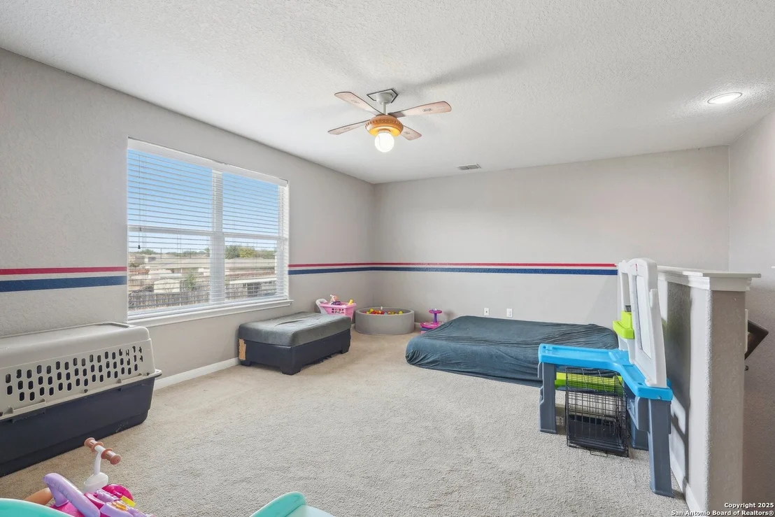 Photo of 6714 LUCKEY TREE