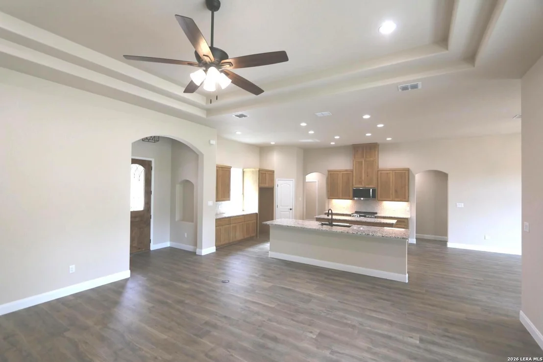Photo of 193 Oak Fields Dr