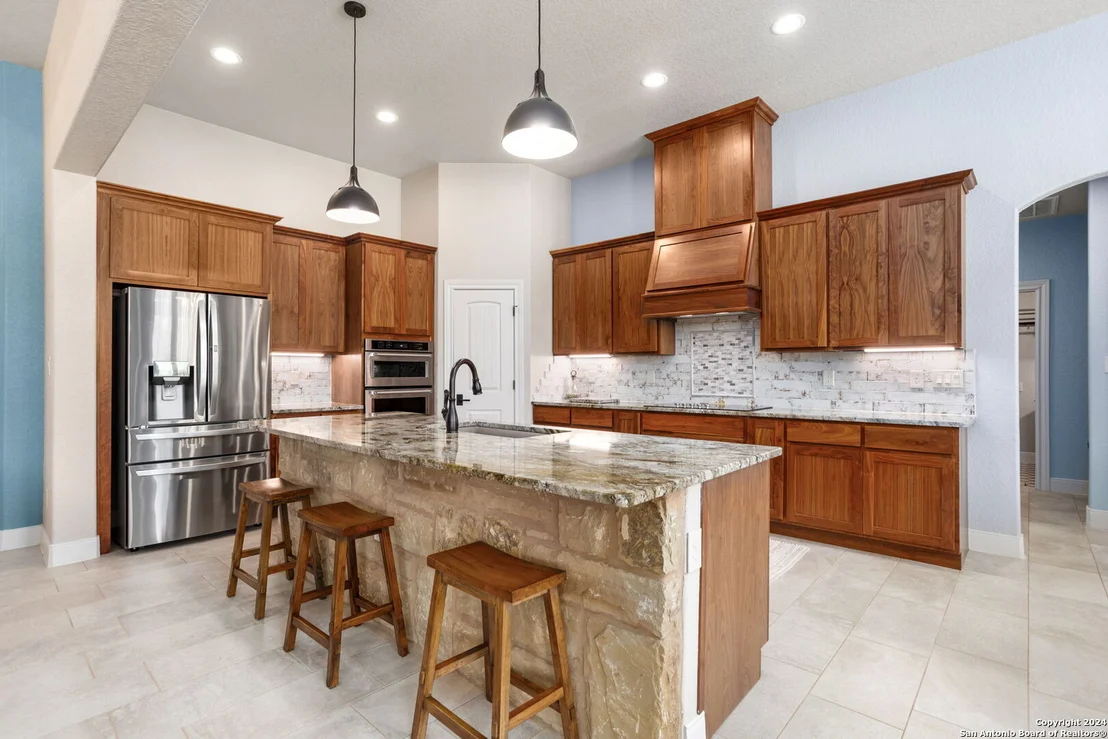 Photo of 145 Crescent Ridge