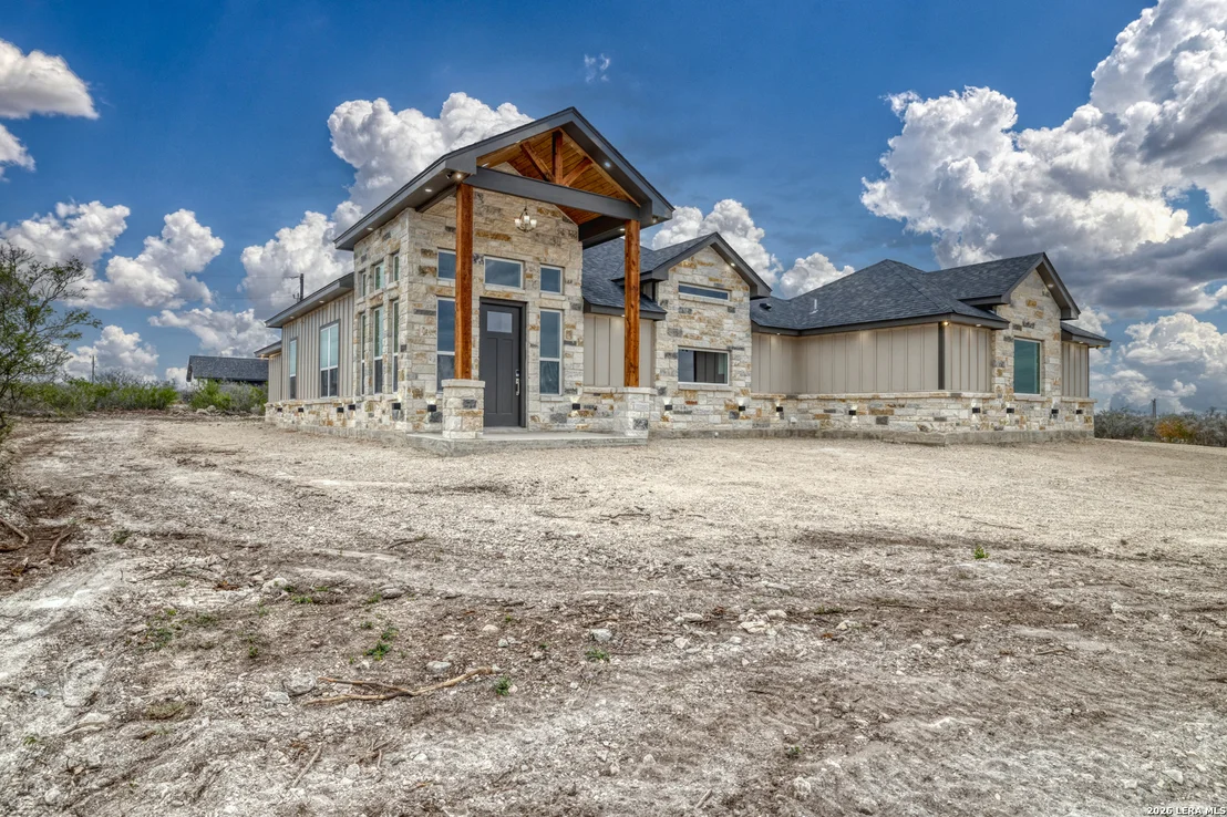 Photo of 22 Greystone Hills Circle