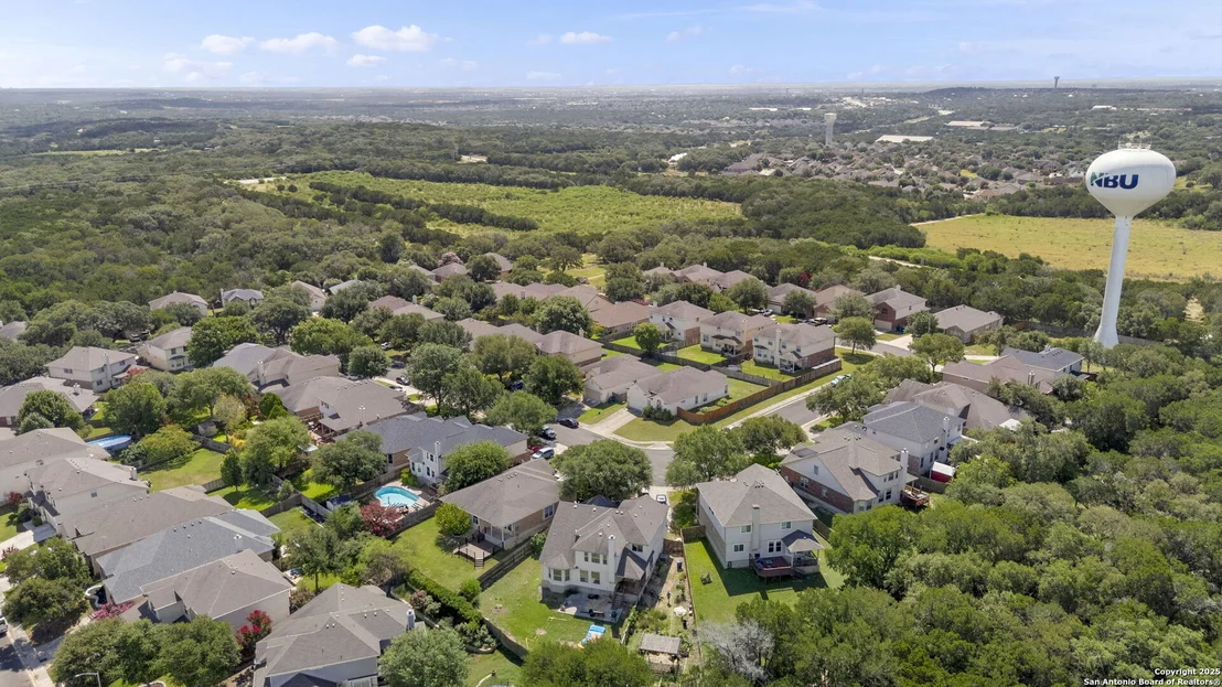 Photo of 665 La Bahia Loop