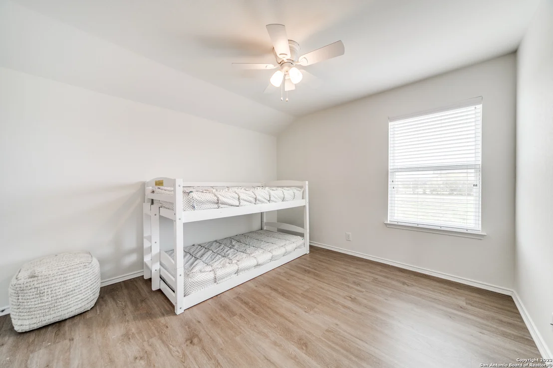 Photo of 120 JOLIE CIR