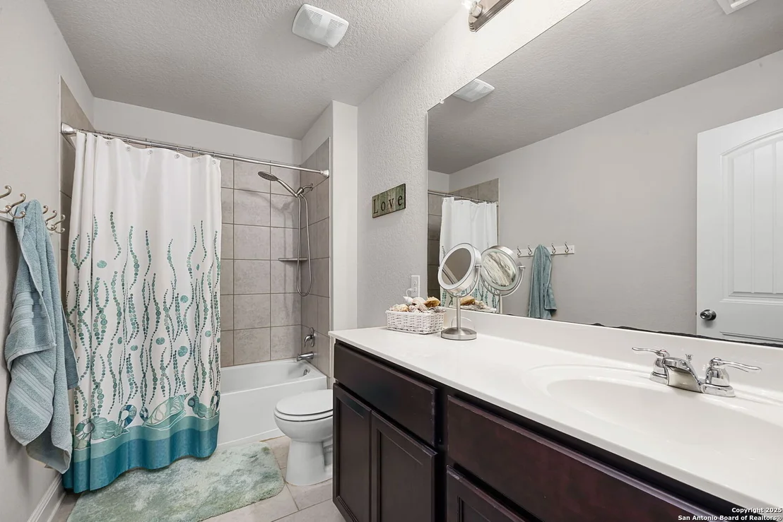 Photo of 124 White Rock