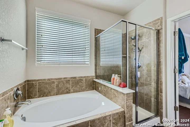 Photo of 109 GRAND VIS