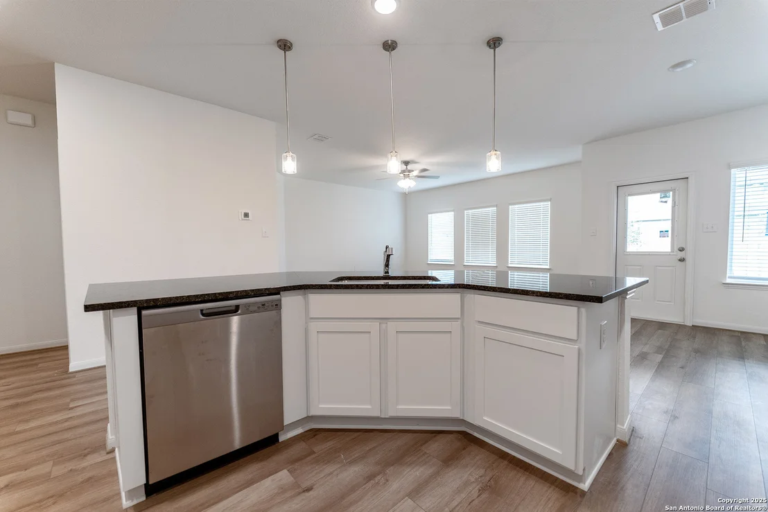 Photo of 5219 Marliese Peak