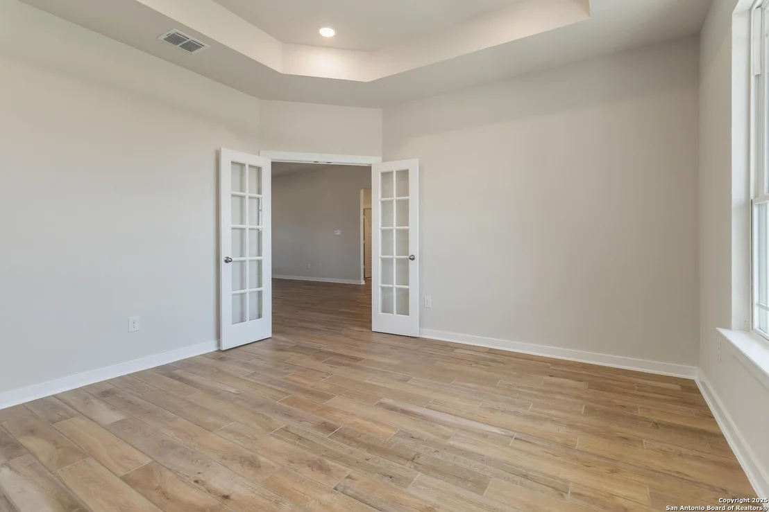 Photo of 1587 Vista View Drive