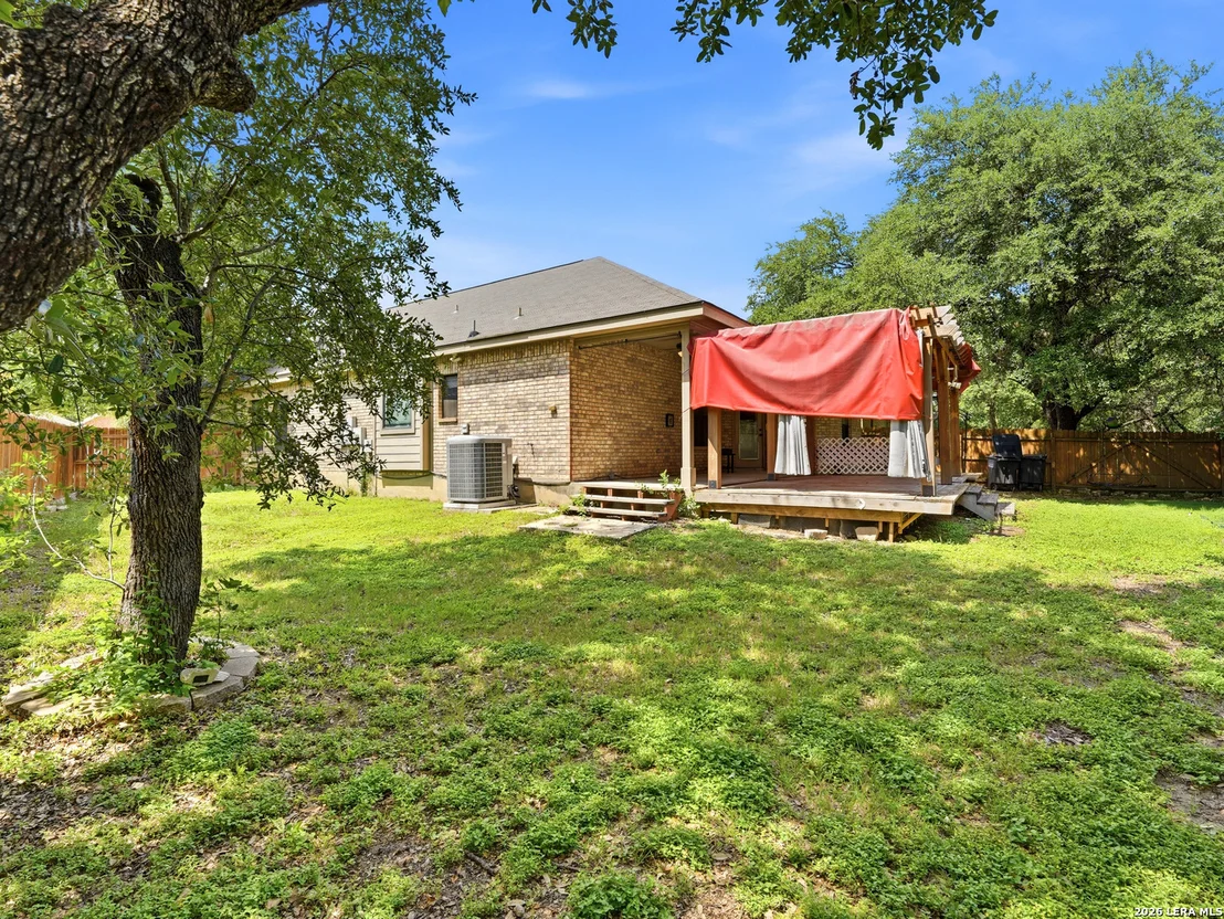 Photo of 5542 Cross Pond