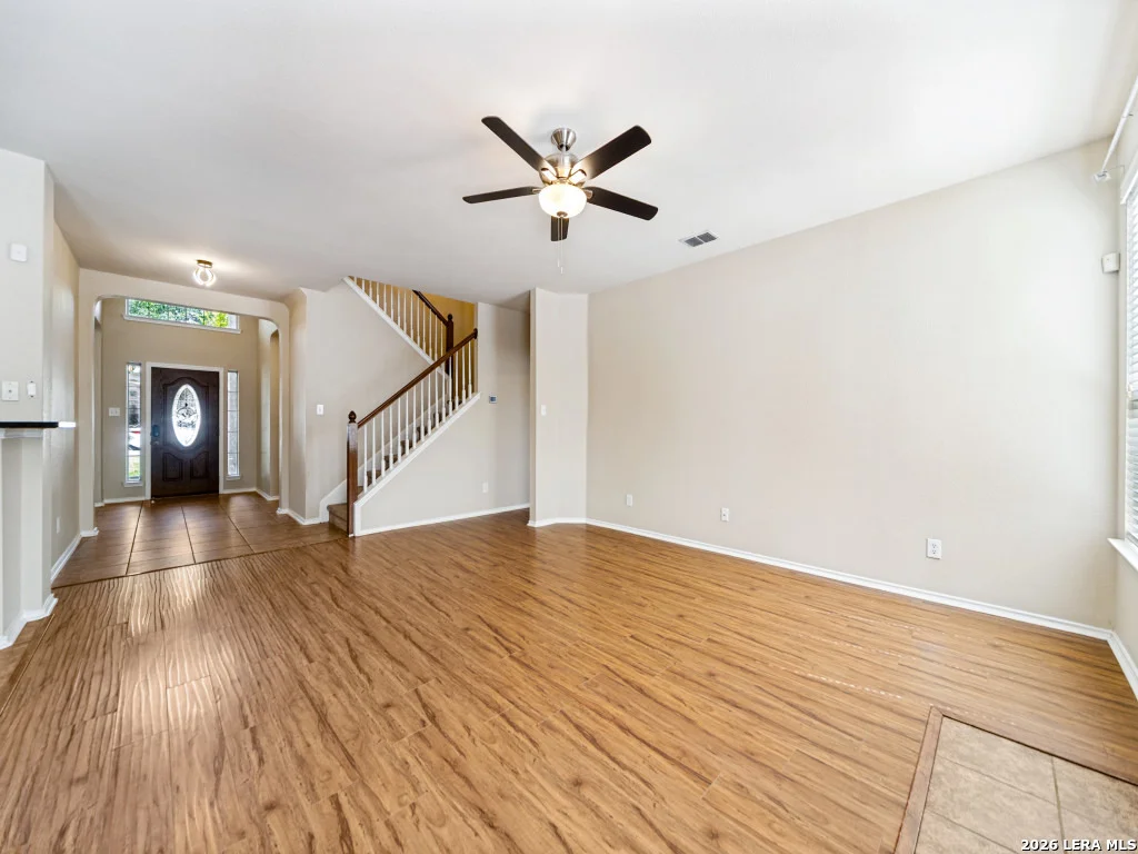 Photo of 10214 CASPIAN BND