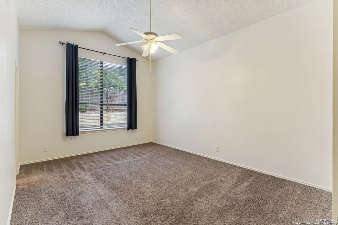 Photo of 7009 Jefferson Ridge
