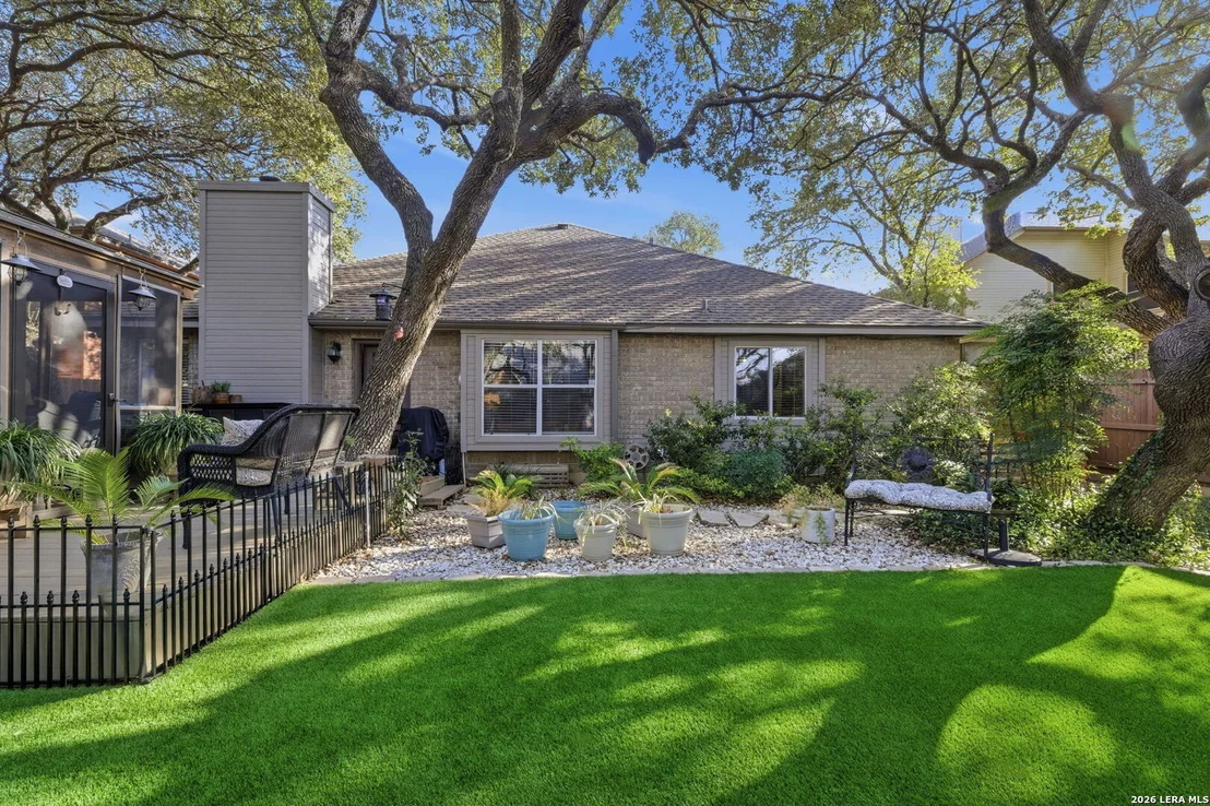 Photo of 2515 Steepleway