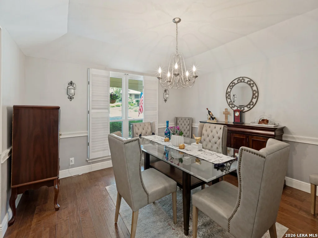 Photo of 2255 Encino Loop