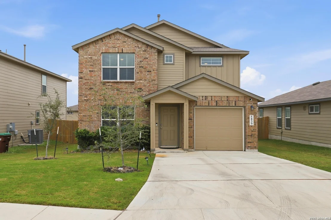 Photo of 5839 Kendall Prairie