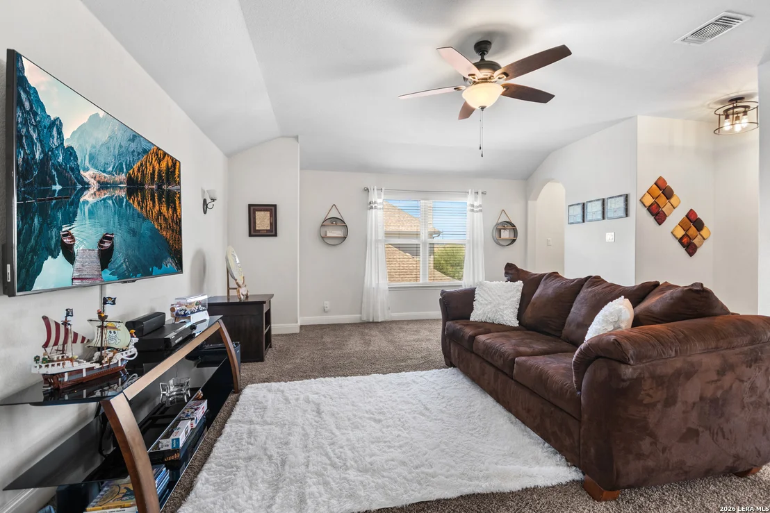 Photo of 417 BEE CAVES CV