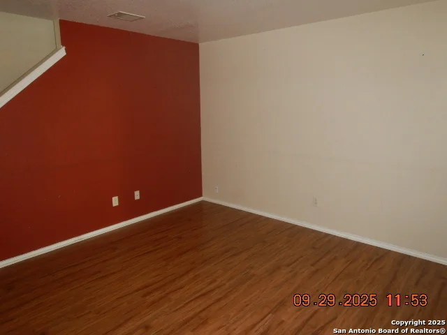 Photo of 10610 Terrace Plain