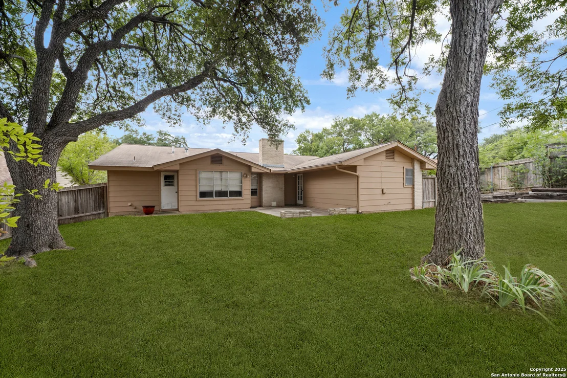 Photo of 3627 mapleton