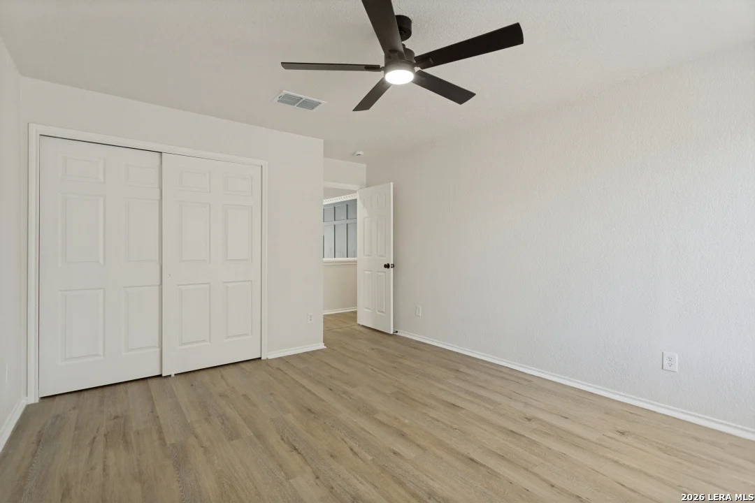 Photo of 8602 Ledgeside