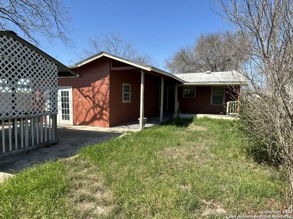Photo of 1438 Drury