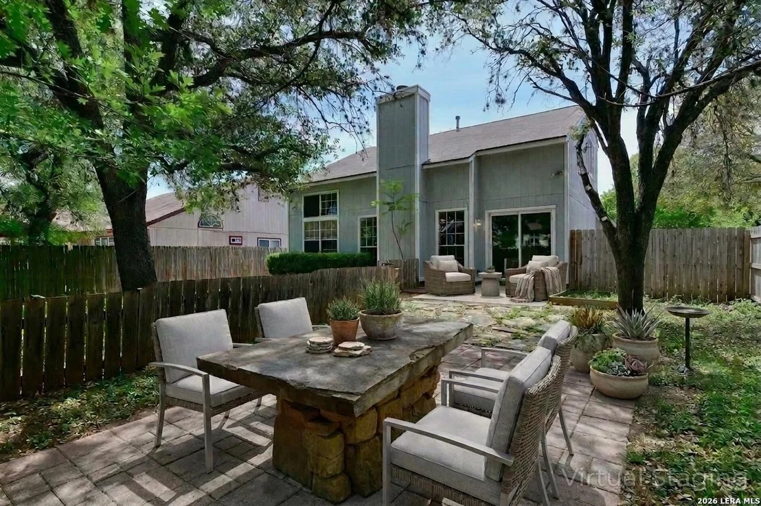Photo of 9107 Ridge Mill