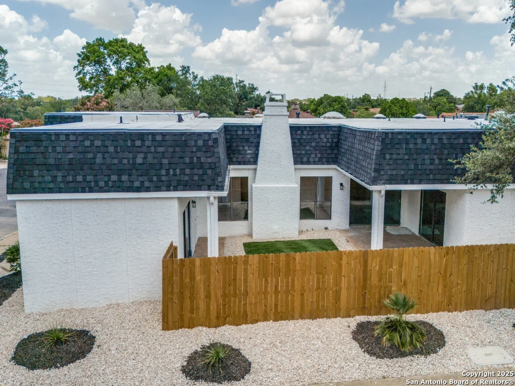 Photo of 9202 Jole Cove