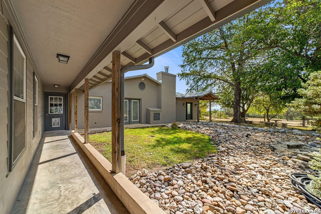 Photo of 309 Burney