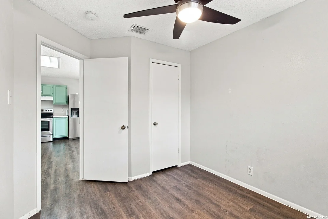 Photo of 13014 Cavern Park Dr