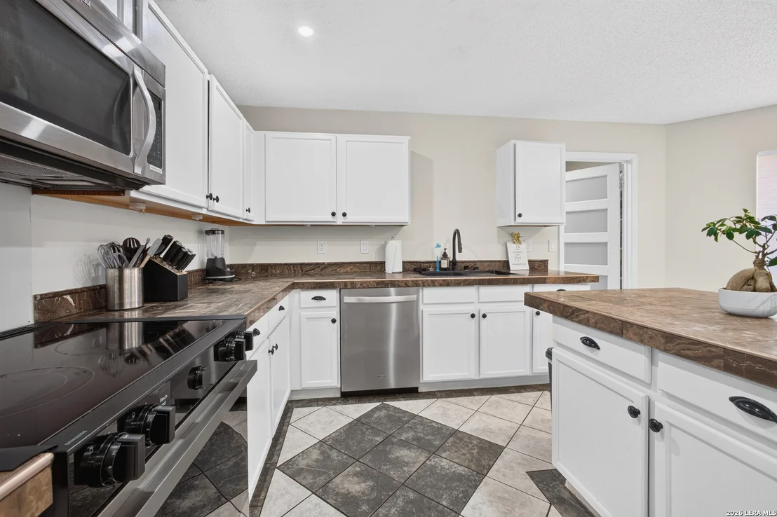 Photo of 2600 Ashley Oak Dr